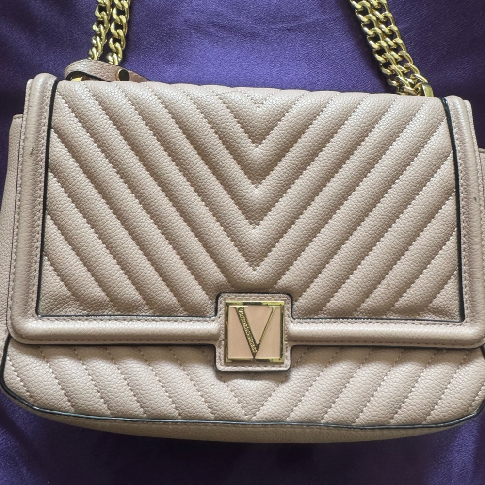 Victoria Secret Quilted Mauve/Pink Shoulder Bag with Chain Strap - Picture 2 of 12